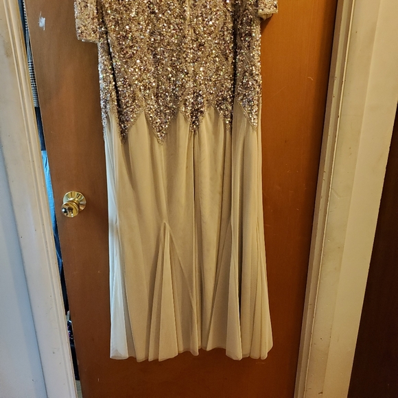 JS Collection Sequined Gown - Picture 4 of 4